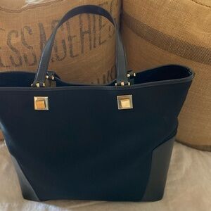 💯 AUTHENTIC  Gorgeous Black Ferragamo Tote Nylon and leather with gold fittings.